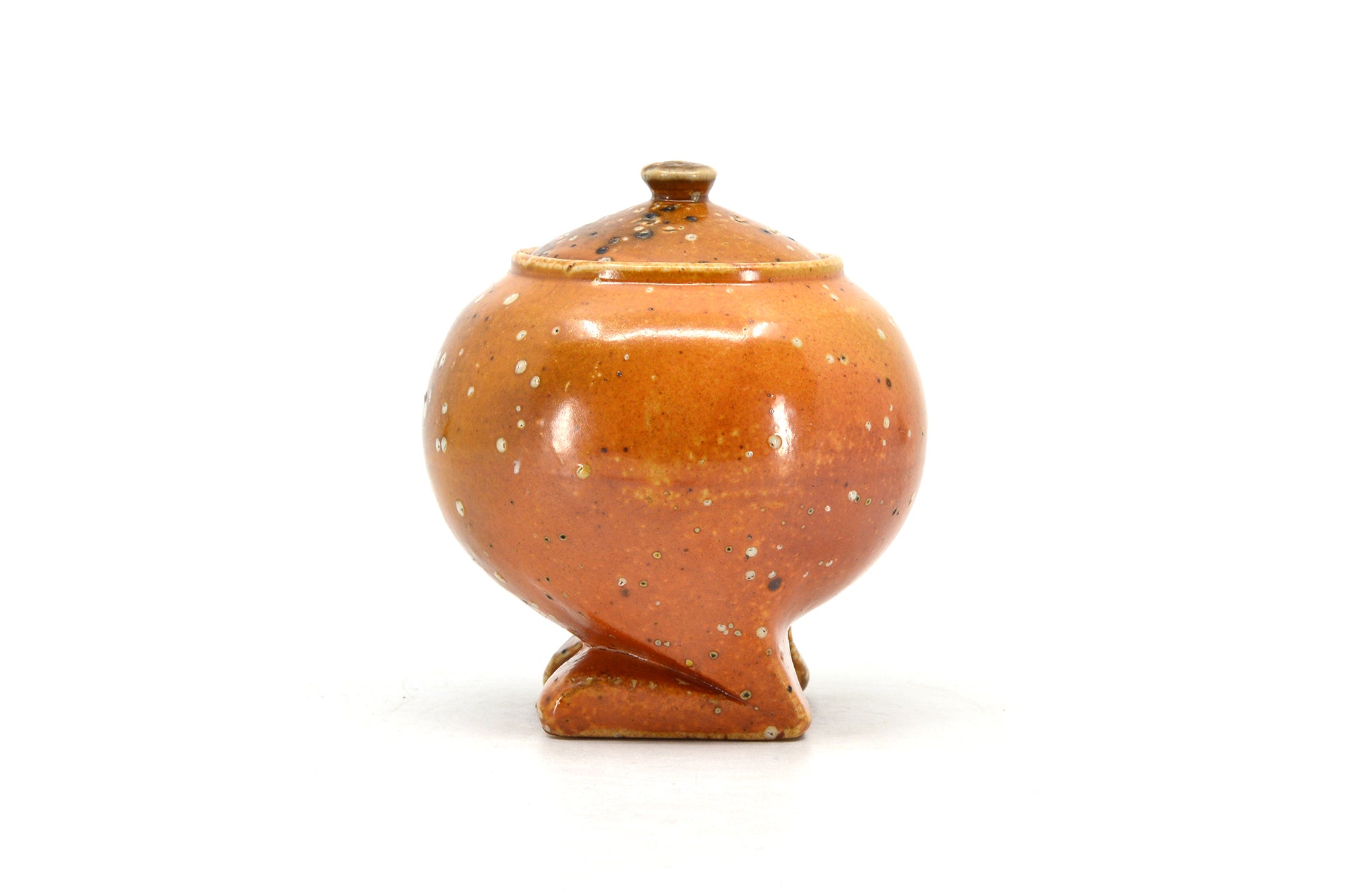 Two-footed spice jar 020