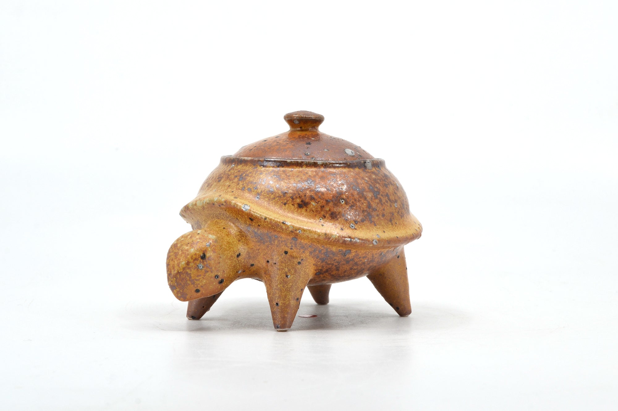 Turtle spice jar 016