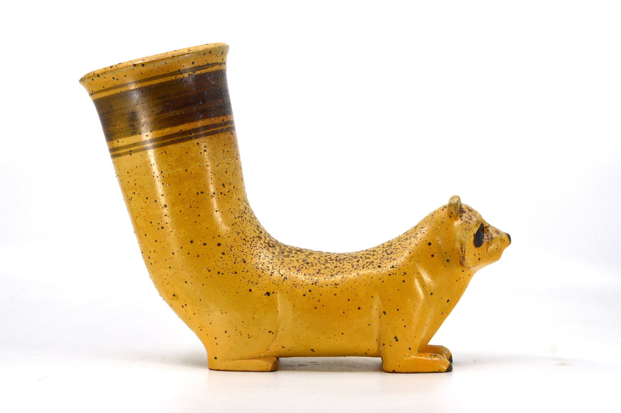 Racoon Rhyton 052