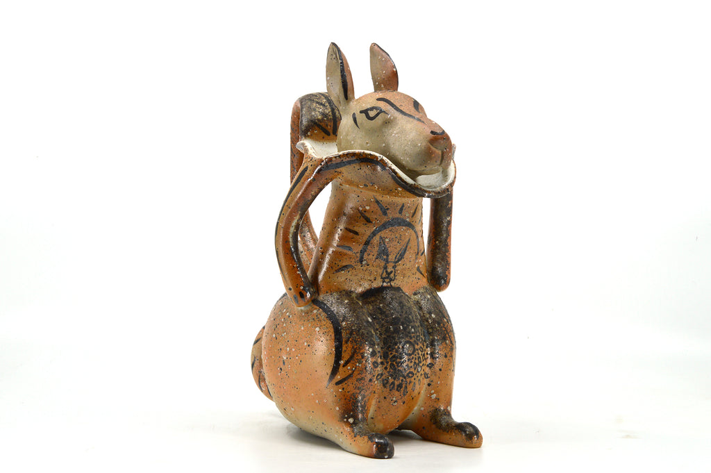 Rabbit Pitcher 056