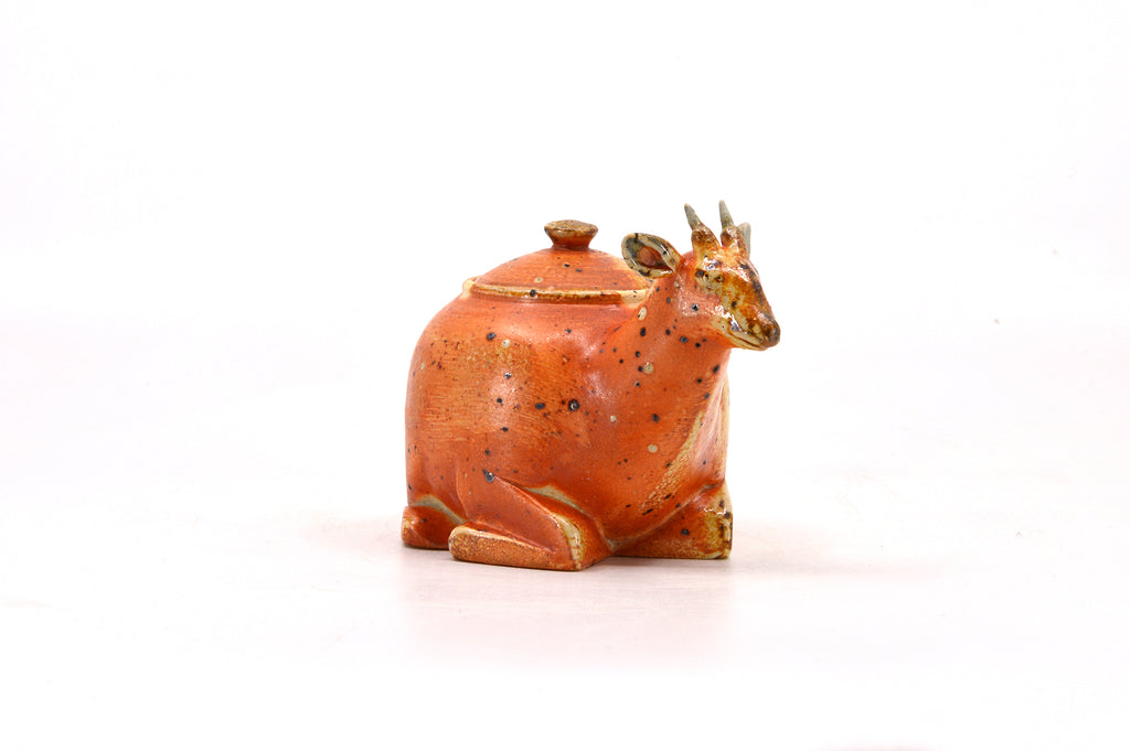 Muntjac spice jar 064