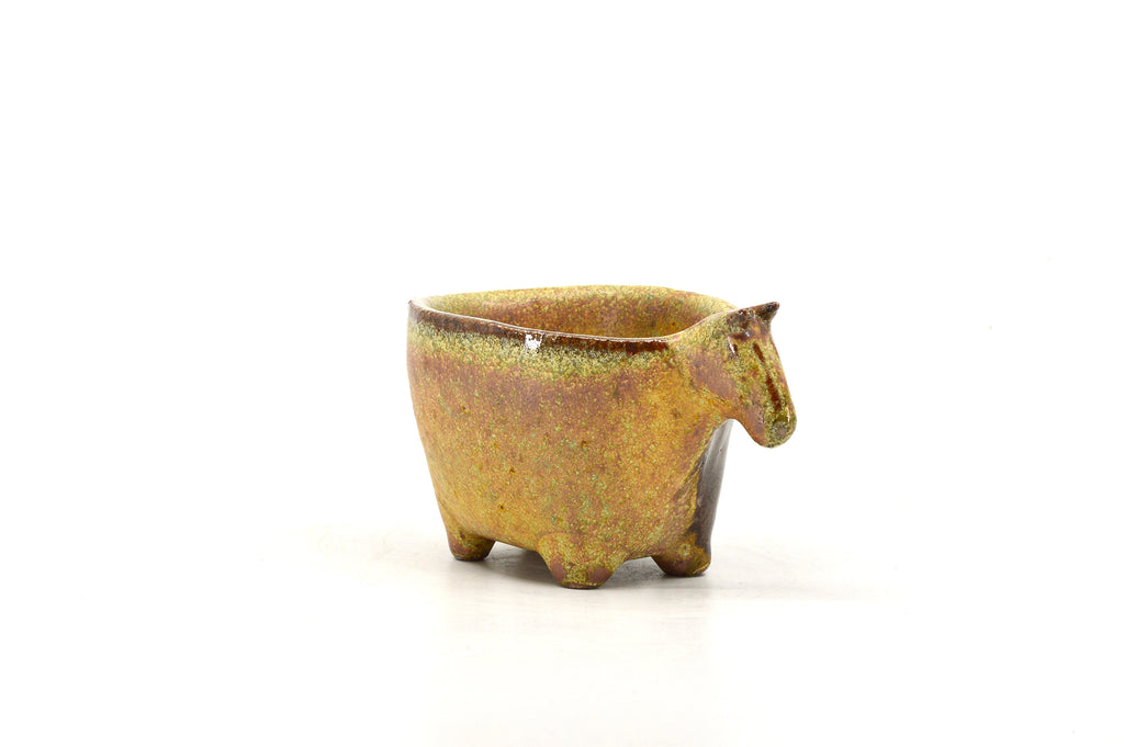 Horsey cup 070