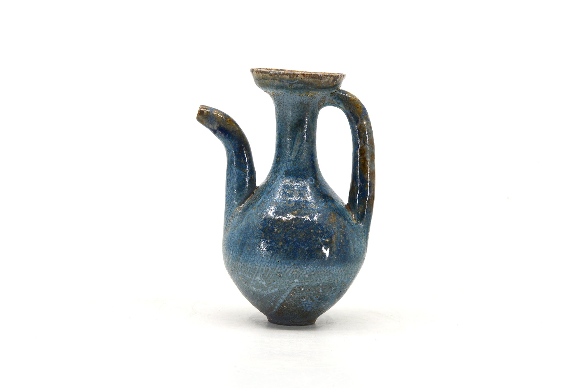 Blue ewer 071