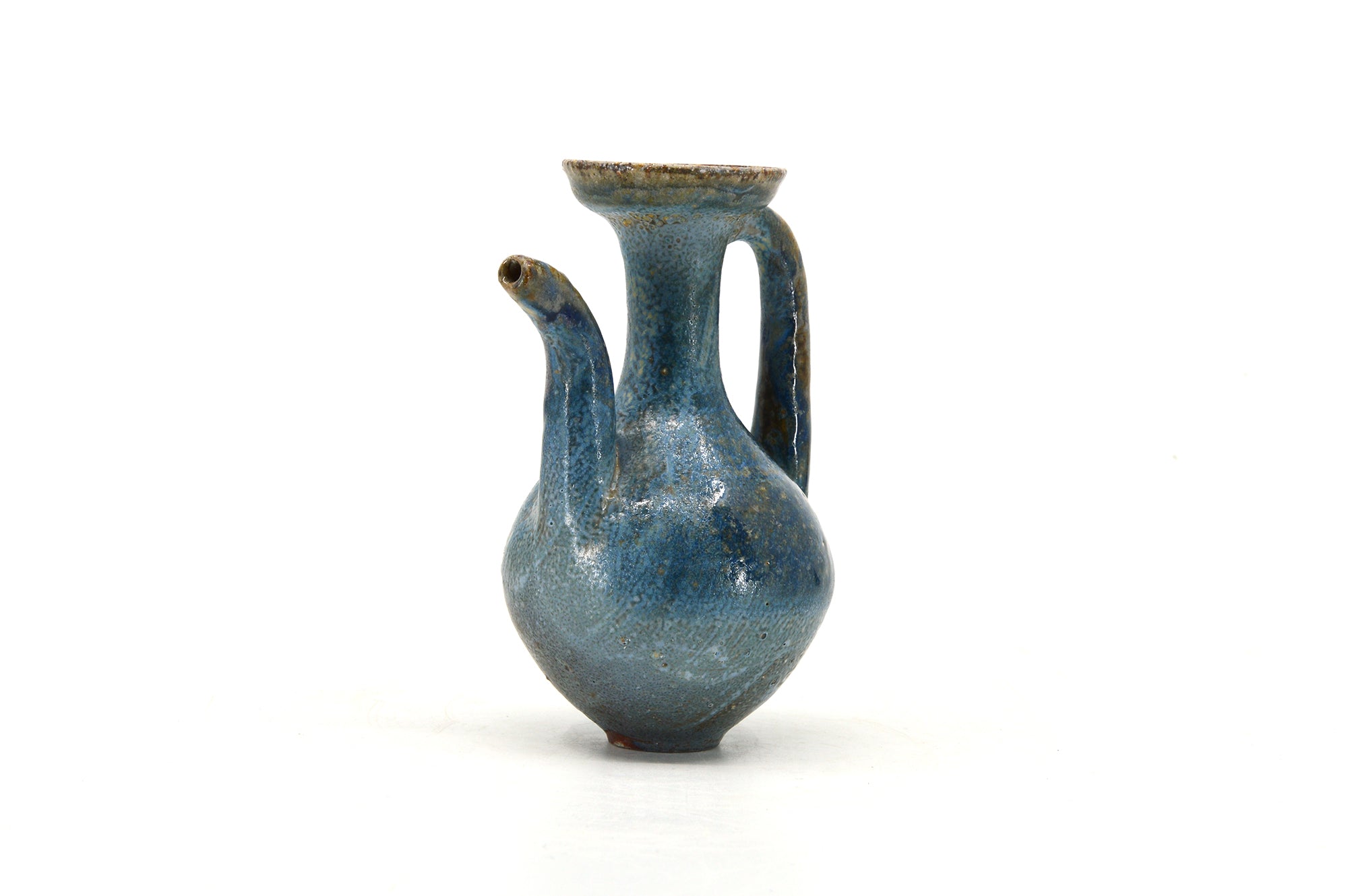 Blue ewer 071