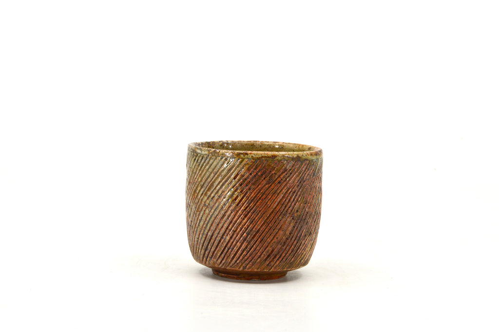 Diagonal fluted sipper 072